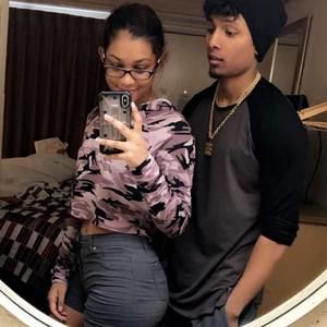 Meet your Posher, Aaron